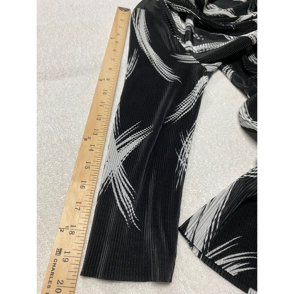 Frank Lyman Black White Abstract Pleated Kimono Cardigan Jacket Women Size 18 - Picture 5 of 7